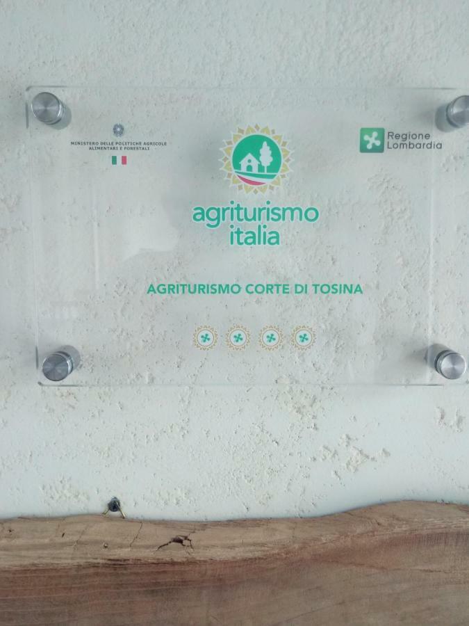 Corte Di Tosina มอนซามบาโน ภายนอก รูปภาพ